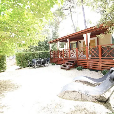 База отдыха Tip Top Mobile Homes - Biograd Soline