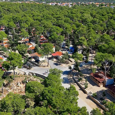 База отдыха Tip Top Mobile Homes - Biograd Soline Биоград-на-Мору