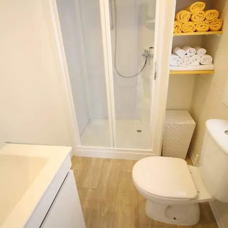Tip Top Mobile Homes - Biograd Soline