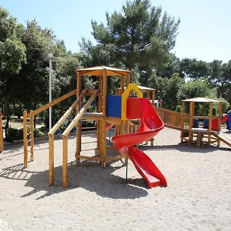 Tip Top Mobile Homes - Biograd Soline